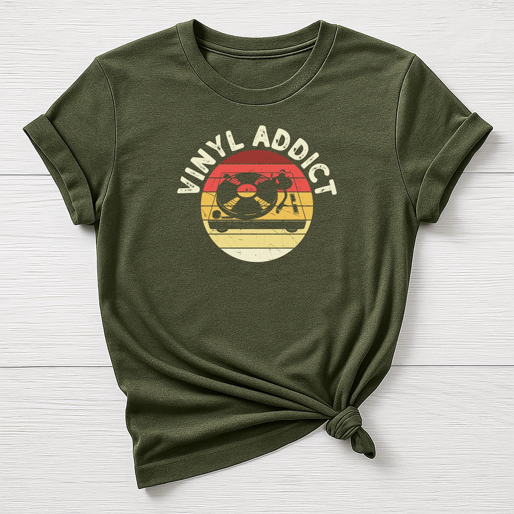 Music T-Shirt : Vinyl Addict, Gildan Softstyle